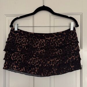 Leopard print mini skirt